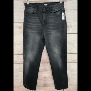 NWT Old Navy Black Distressed 5-Pocket Raw Hem Jeans  Sz 6